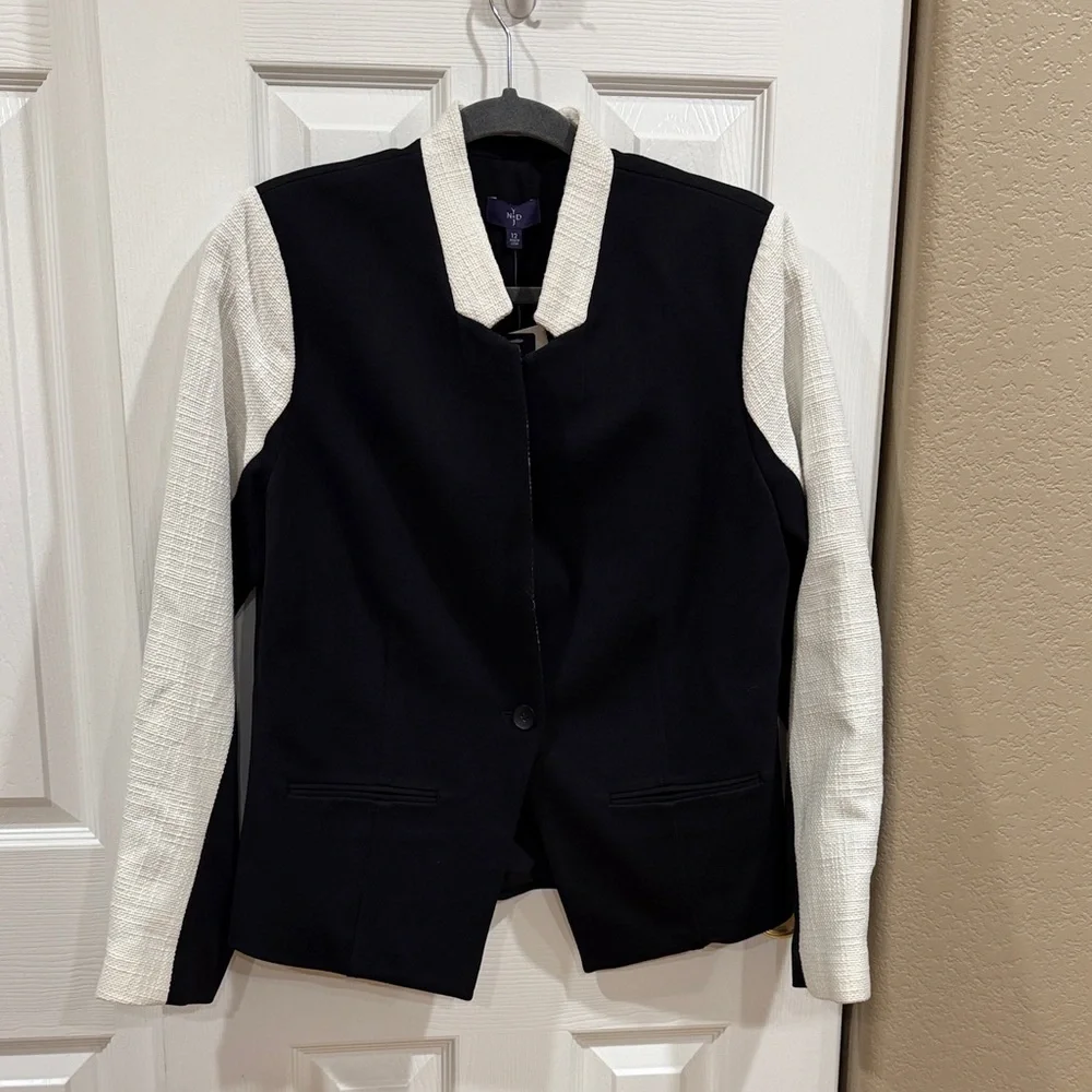 NYDJ Women's Black and White Jacket size 12-NWT